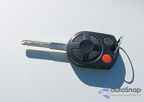 2014 Ford Focus Se z USA, uszkodzony, nr VIN 1FADP3K20EL277692